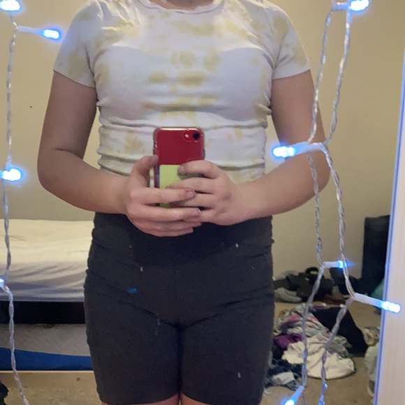 Yellow and white ty die shirt - Picture 3 of 4